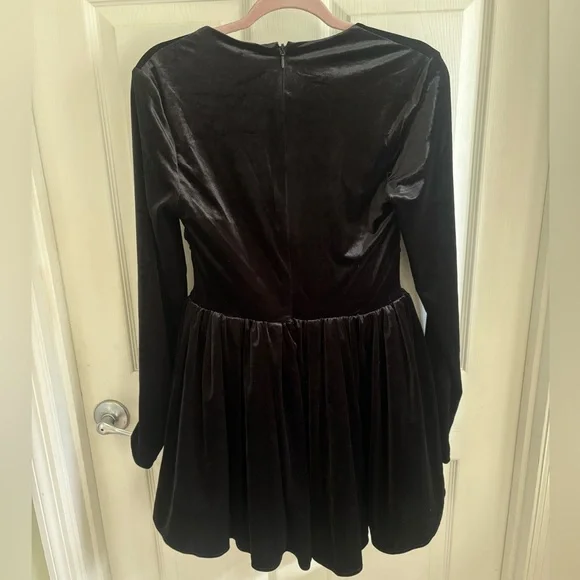 Oh Polly Elegant Black Long Sleeve Dress - Picture 7 of 9